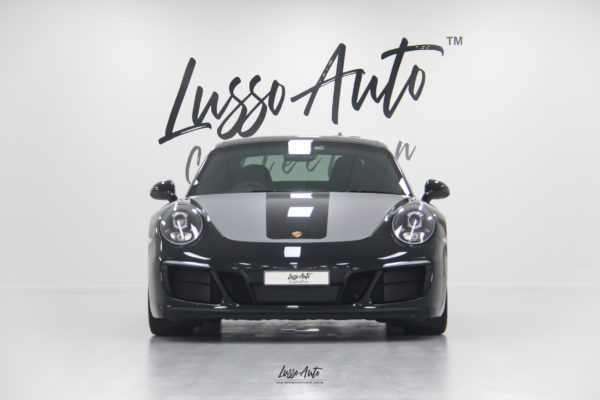Lusso Auto Collection | Porsche 911 GTS